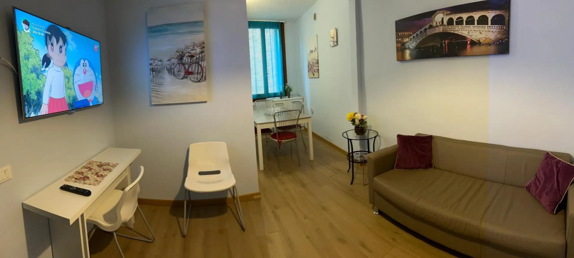 Bella Addai Apartment Venice